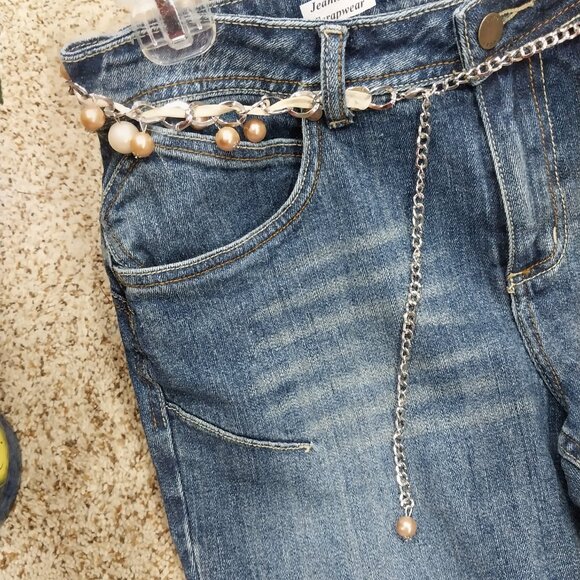 3094 Size 12 Cato Upcycled Bell-Bottom Jeans in Peach and Green. - Picture 4 of 8